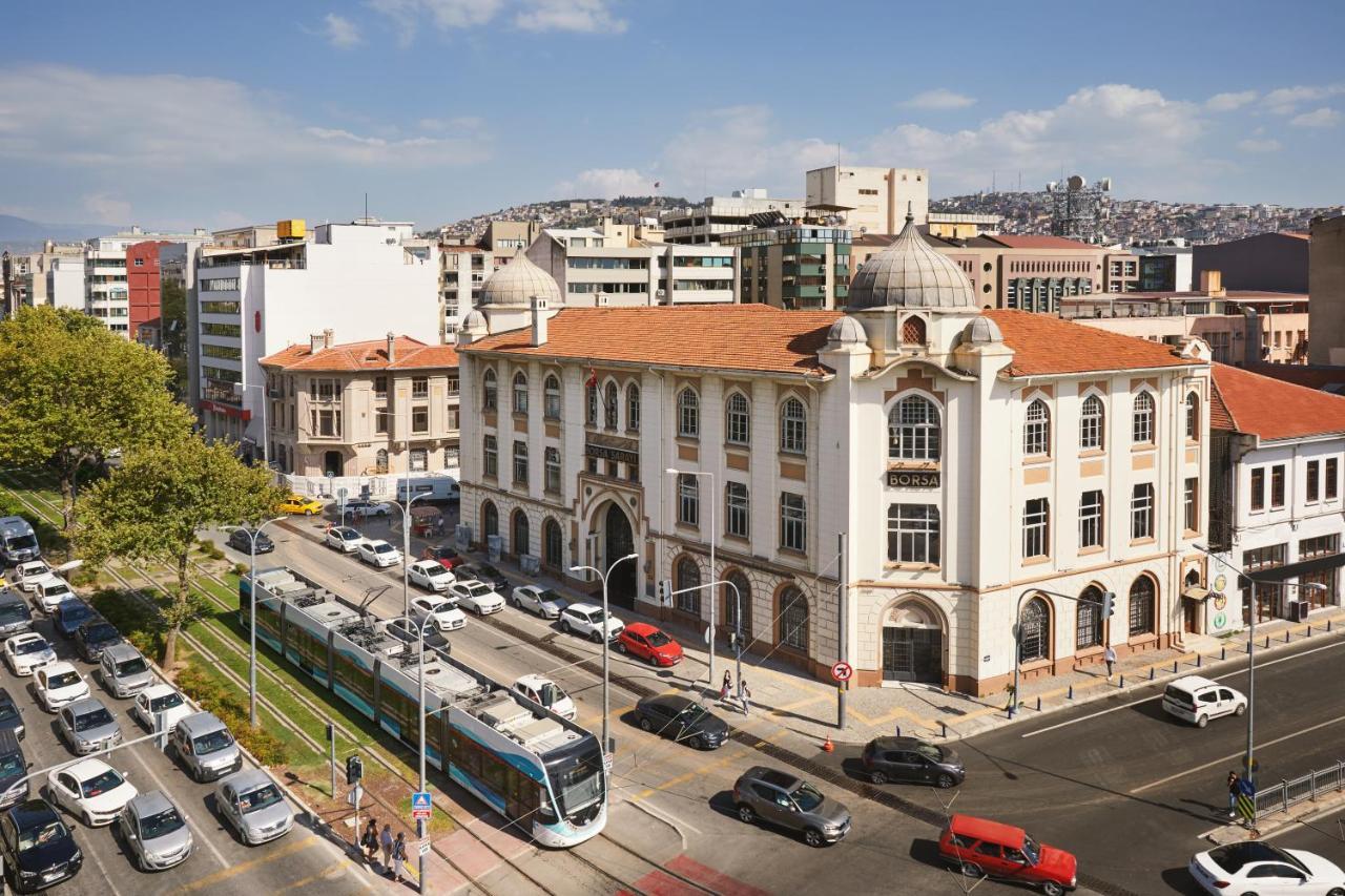 Izmir Marriott Hotel Esmirna Exterior foto The station