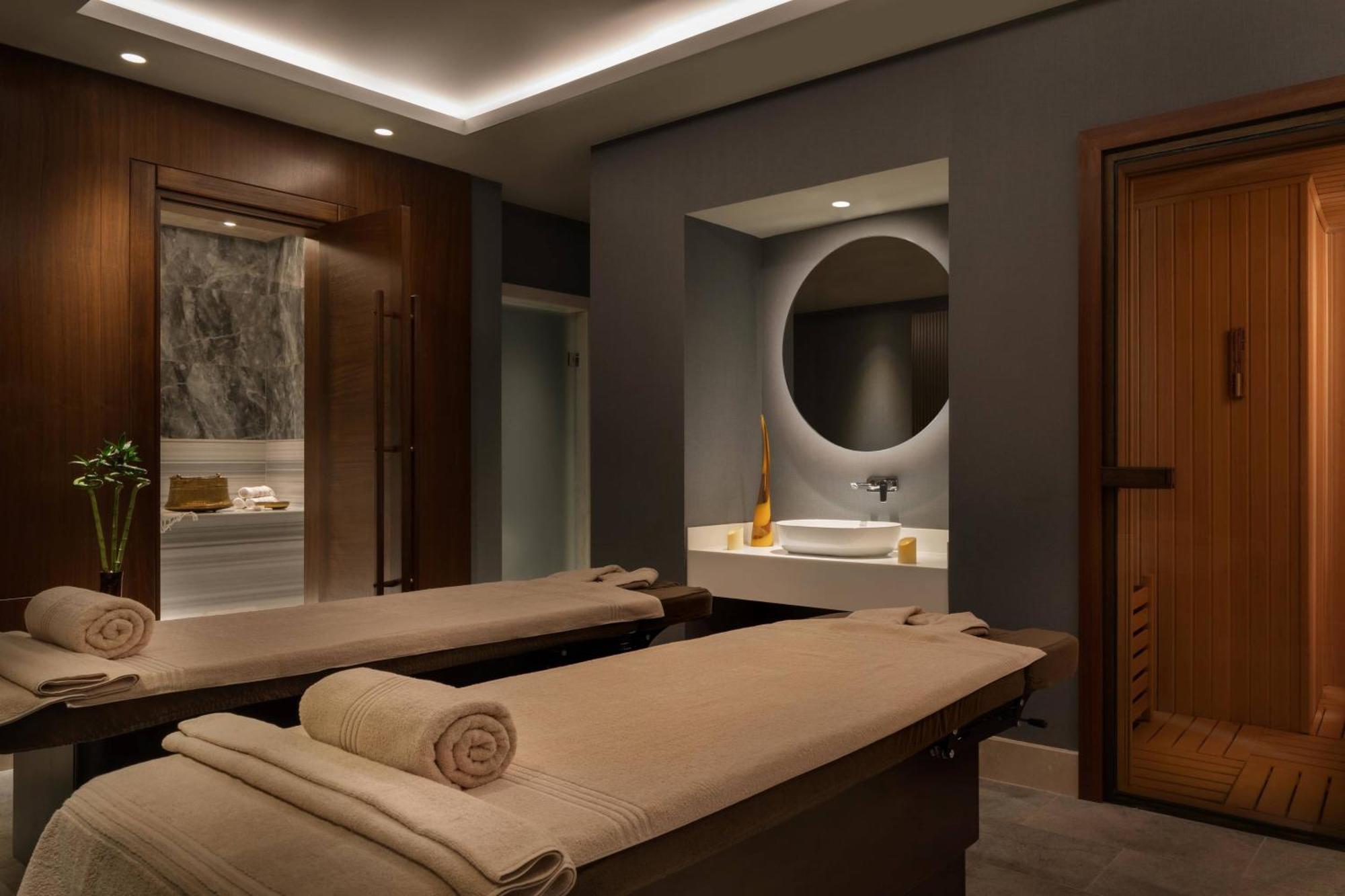 Izmir Marriott Hotel Esmirna Exterior foto Spa treatment room